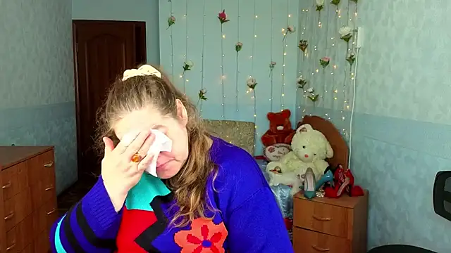 Audrey Aura online show from September 2025 05:12:01 AM