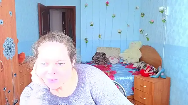 Audrey Aura online show from October 2025 05:59:01 AM