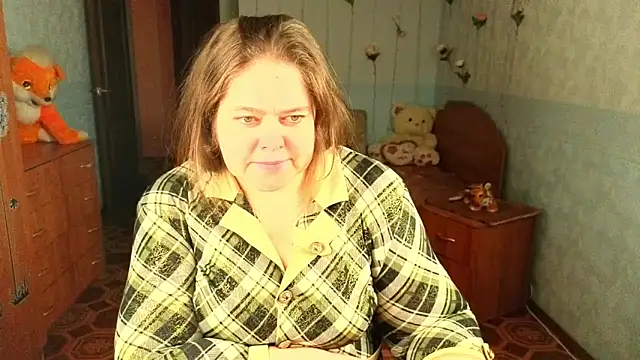 Audrey Aura online show from November 2025 05:44:01 AM