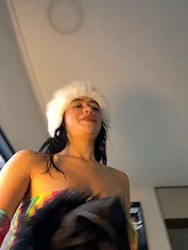 Snapshot of mandy222_ chatting on September 2025 11:45:02 AM mandy222 online show from September 2025 11:45:02 AM