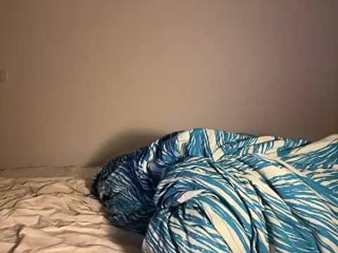 Snapshot of Lisa-5329 chatting on April 2026 09:50:02 PM Lisa-5329 online show from April 2026 09:50:02 PM