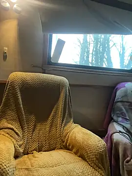 ladyboatlady online show from February 2026 07:37:01 AM