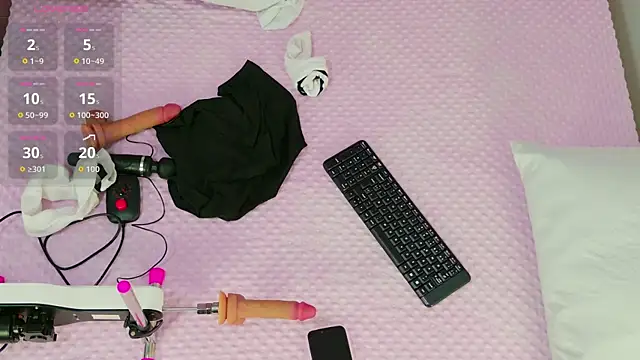 Snapshot of SamantaKane chatting on April 2026 04:02:02 AM SamantaKane online show from April 2026 04:02:02 AM