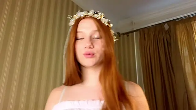 Snapshot of Juuulia_ chatting on May 2026 01:50:01 PM Juuulia online show from May 2026 01:50:01 PM