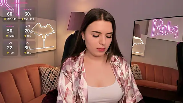 AliceLiador online show from April 2026 02:33:01 PM