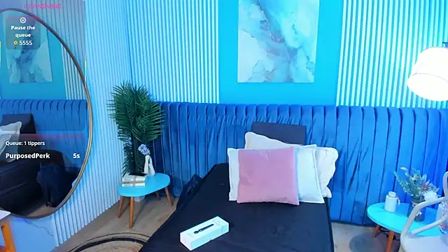 Snapshot of bellarivera_ chatting on November 2025 06:53:02 PM bellarivera online show from November 2025 06:53:02 PM