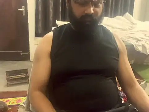 Dollseye online show from March 2026 01:18:01 PM