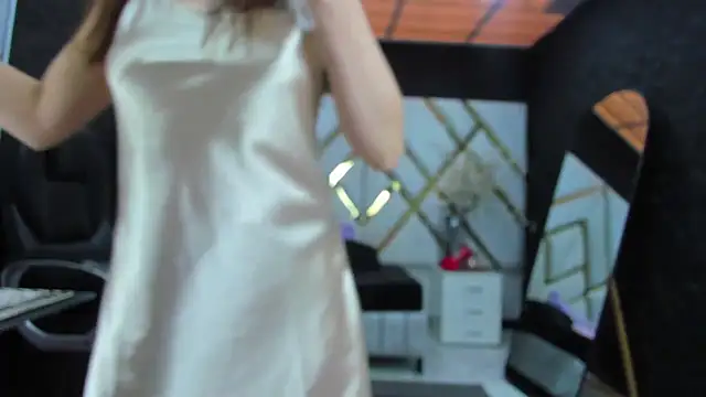 paula miler1 online show from April 2026 03:39:01 PM