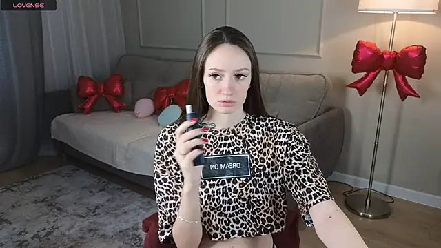 Snapshot of cutienaughtygirl chatting on March 2026 07:46:02 AM cutienaughtygirl online show from March 2026 07:46:02 AM