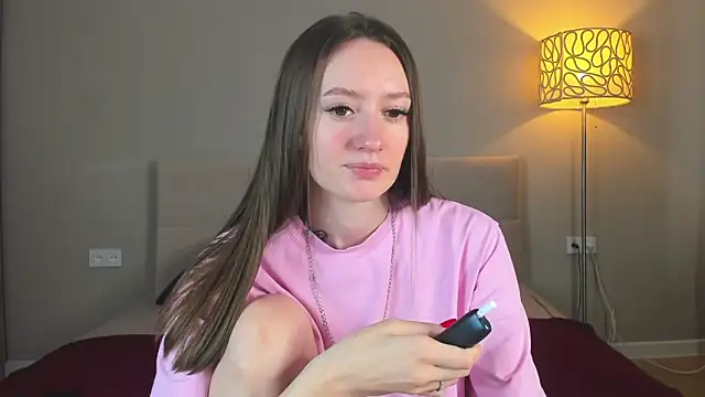 Snapshot of cutienaughtygirl chatting on May 2026 08:22:01 AM cutienaughtygirl online show from May 2026 08:22:01 AM