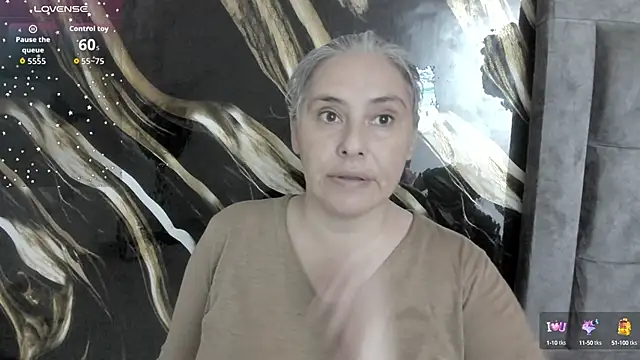 Snapshot of mature_gold chatting on September 2025 12:17:02 PM mature gold online show from September 2025 12:17:02 PM