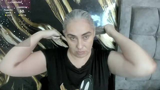 Snapshot of mature_gold chatting on November 2025 12:16:02 PM mature gold online show from November 2025 12:16:02 PM