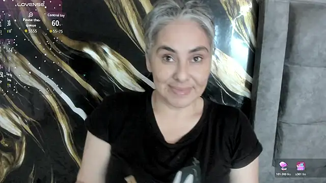 Snapshot of mature_gold chatting on November 2025 12:42:01 PM mature gold online show from November 2025 12:42:01 PM