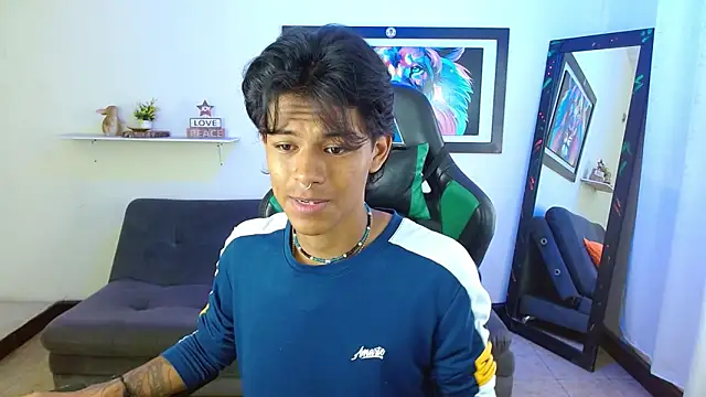 dreyk20 online show from November 2025 01:43:01 PM