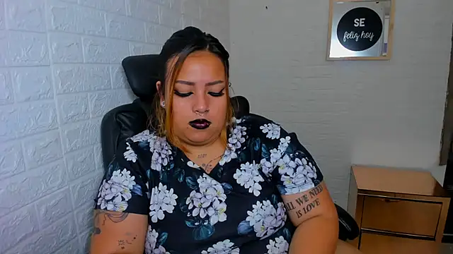 Snapshot of Arthemisa_tay69 chatting on September 2025 02:44:01 AM Arthemisa tay69 online show from September 2025 02:44:01 AM