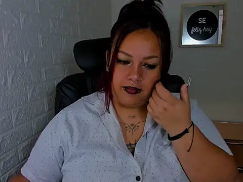 Snapshot of Arthemisa_tay69 chatting on September 2025 03:18:02 AM Arthemisa tay69 online show from September 2025 03:18:02 AM