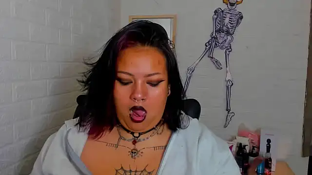 Snapshot of Arthemisa_tay69 chatting on October 2025 03:51:02 AM Arthemisa tay69 online show from October 2025 03:51:02 AM