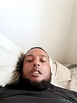 Snapshot of Magicdickbi chatting on April 2026 01:41:02 PM Magicdickbi online show from April 2026 01:41:02 PM
