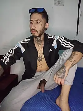 Snapshot of Tattoboy19cm chatting on July 2026 02:26:02 AM Tattoboy19cm online show from July 2026 02:26:02 AM