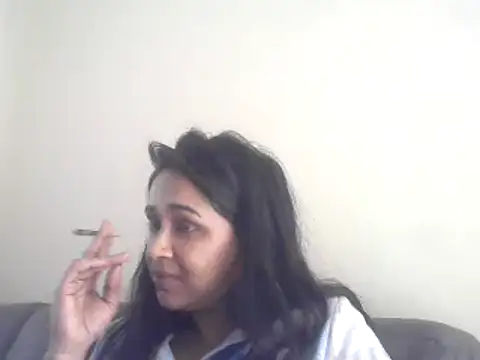 Snapshot of cute_indianxo chatting on September 2025 03:01:01 PM cute indianxo online show from September 2025 03:01:01 PM