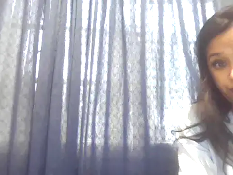 Snapshot of cute_indianxo chatting on September 2025 07:23:01 AM cute indianxo online show from September 2025 07:23:01 AM