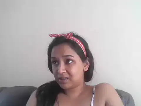 Snapshot of cute_indianxo chatting on October 2025 08:56:01 AM cute indianxo online show from October 2025 08:56:01 AM