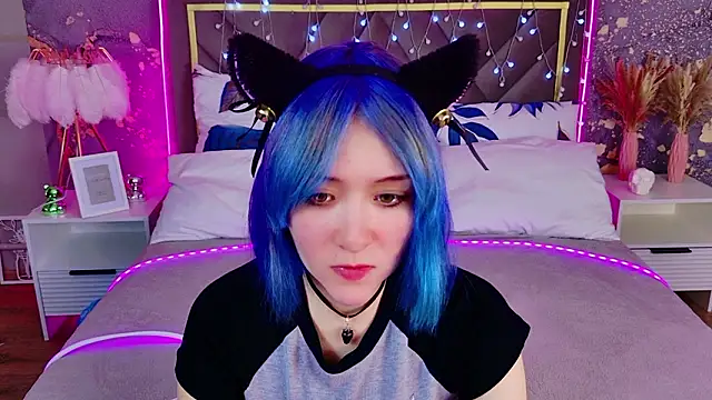 Ketrin Jones online show from February 2026 07:03:02 AM