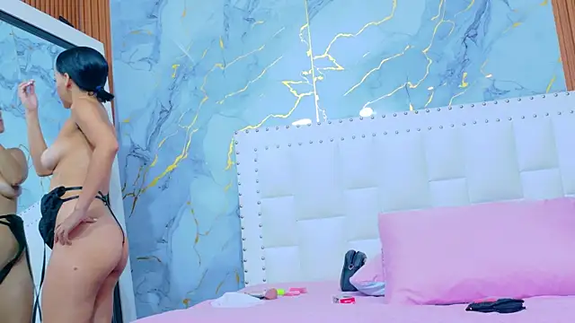 cutepetitee online show from November 2025 07:13:02 PM