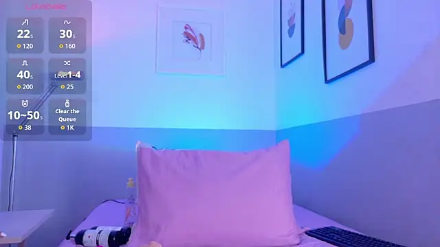 cutepetitee online show from March 2026 07:25:01 PM