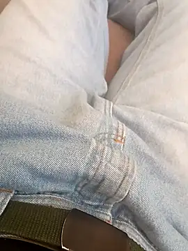 Snapshot of Amor-de-Casal chatting on February 2026 05:41:01 PM Amor-de-Casal online show from February 2026 05:41:01 PM