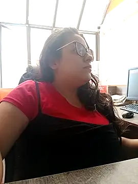 Snapshot of Vanesitacooper chatting on November 2025 03:54:01 PM Vanesitacooper online show from November 2025 03:54:01 PM