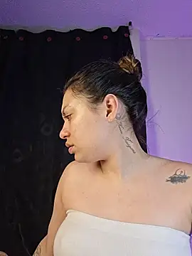 AmaiaSalvatore online show from February 2026 10:55:01 PM