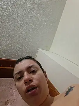 Snapshot of AmaiaSalvatore chatting on March 2026 08:37:02 PM AmaiaSalvatore online show from March 2026 08:37:02 PM