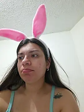 Snapshot of AmaiaSalvatore chatting on April 2026 12:00:02 AM AmaiaSalvatore online show from April 2026 12:00:02 AM