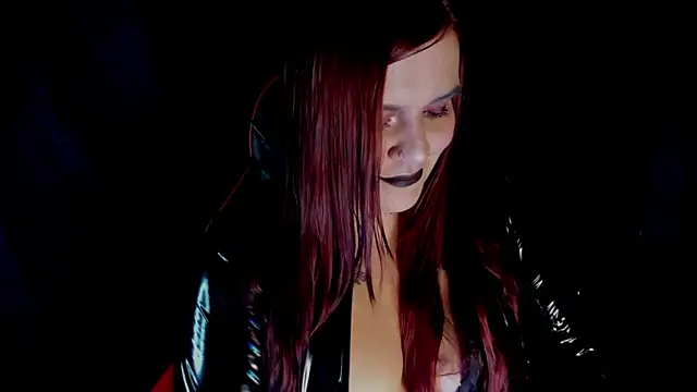 Snapshot of Moon_Dark520 chatting on February 2026 03:25:01 AM Moon Dark520 online show from February 2026 03:25:01 AM