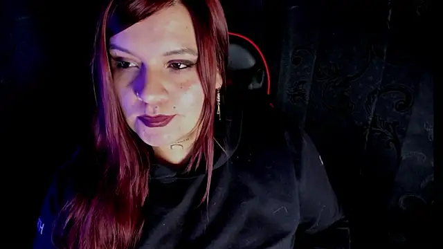 Snapshot of Moon_Dark520 chatting on February 2026 02:53:02 AM Moon Dark520 online show from February 2026 02:53:02 AM