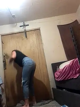 Snapshot of silverbay-456 chatting on October 2025 12:01:02 PM silverbay-456 online show from October 2025 12:01:02 PM