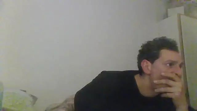 Snapshot of ARTANIS20 chatting on April 2026 06:14:01 AM ARTANIS20 online show from April 2026 06:14:01 AM