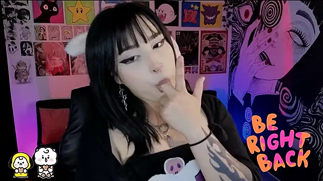 Yuhwan  online show from January 2026 09:18:01 PM