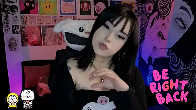 Yuhwan  online show from January 2026 04:21:02 PM