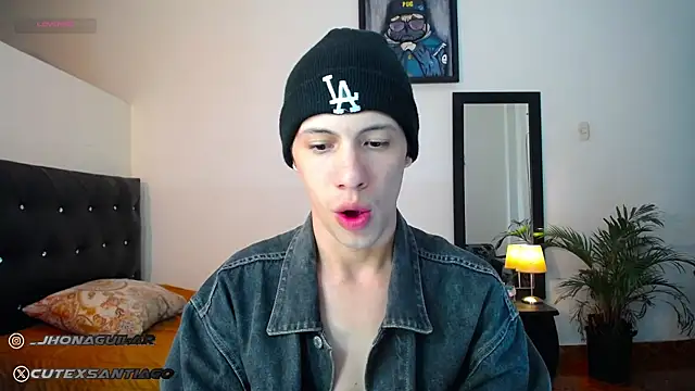 Snapshot of santiago_cutex chatting on September 2025 03:41:02 AM santiago cutex online show from September 2025 03:41:02 AM