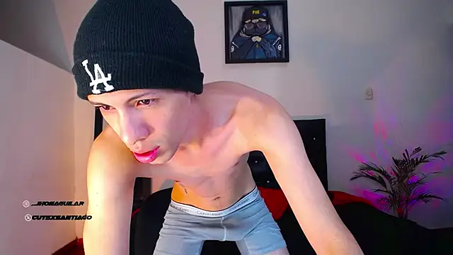 Snapshot of santiago_cutex chatting on October 2025 10:26:01 AM santiago cutex online show from October 2025 10:26:01 AM