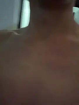 Snapshot of santiago_cutex chatting on October 2025 10:01:01 AM santiago cutex online show from October 2025 10:01:01 AM