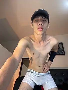 Snapshot of santiago_cutex chatting on October 2025 11:14:02 AM santiago cutex online show from October 2025 11:14:02 AM