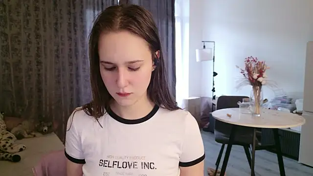 LucyRose3 online show from April 2026 11:40:02 AM