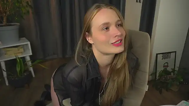 lisa schiele online show from September 2025 08:08:02 PM