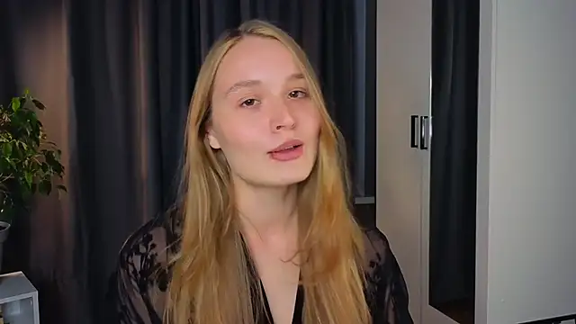 lisa schiele online show from September 2025 08:21:01 PM