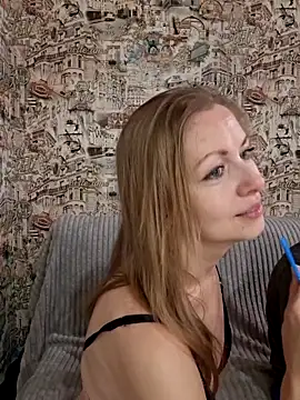 Snapshot of VChelsiV chatting on September 2025 06:41:02 PM VChelsiV online show from September 2025 06:41:02 PM