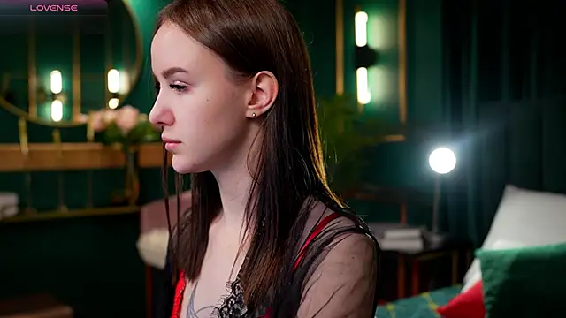 Snapshot of MarySparkle chatting on March 2026 04:17:02 AM MarySparkle online show from March 2026 04:17:02 AM