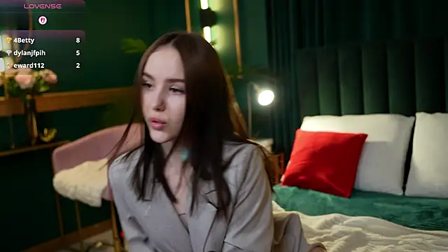 Snapshot of MarySparkle chatting on April 2026 04:46:01 AM MarySparkle online show from April 2026 04:46:01 AM